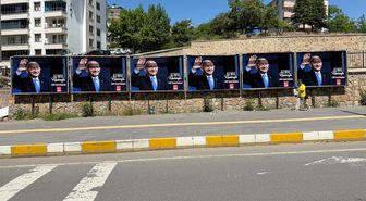 Kılıçdaroğlu'nun afişleri, memleketi Tunceli'de bilboardlara asıldı