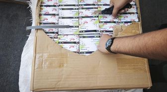 Mersin Uluslararası Limanı'ndaki konteynerde 12 milyon 400 bin kapsül ilaç ele geçirildi