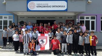Milli sporcular köy okulunda bocceyi tanıttı