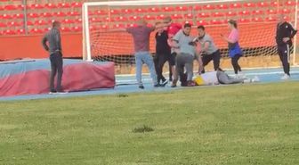Şiddet paylaşımının ardından eski enişteye stadyumda meydan dayağı