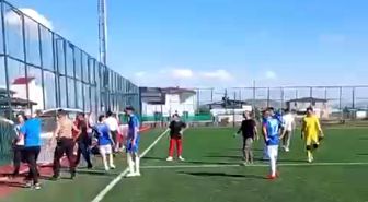 Türkoğlu'nda şampiyonluk maçı sonrası kavga
