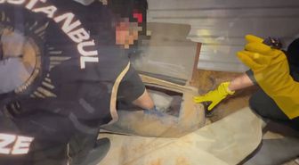 Tuzla'da toprağa gömülü kompresör tankında 20 tabanca ele geçirildi