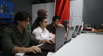 Üniversiteliler Türk uydularının uzaydaki güvenliği için risk uyarı sistemi geliştirdi