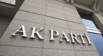 AK Parti'de Adana, Diyarbakır, Giresun ve Siirt il başkanları görevden alındı