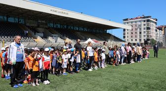 Artvin'de 12. Grassroots Herkes İçin Futbol Şenliği yapıldı