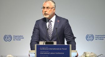 Bakan Işıkhan: Yapay zeka insanı dışlayan değil destekleyen olmalı