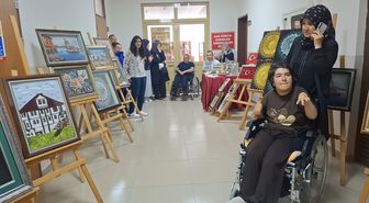 Beypazarı ve Çubuk'ta Halk Eğitim Merkezi kursiyerleri yıl sonu sergisi açtı