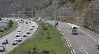 Bolu Dağı Tüneli'nden bayram tatilinde 1 milyon 51 bin 507 araç geçti
