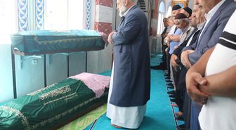 Denizli'deki otobüs faciasında hayatını kaybeden anne ve kızın hayatı dram çıktı