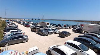 Enez'de Sultaniçe Balıkçı Barınağı araç girişine kapatıldı