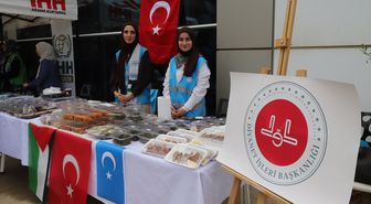 İzmir Bakırçay Üniversitesinde Filistin ve Doğu Türkistan yararına kermes