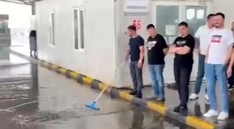 Kapıkule'de yollar göle döndü, tarlalar zarar gördü