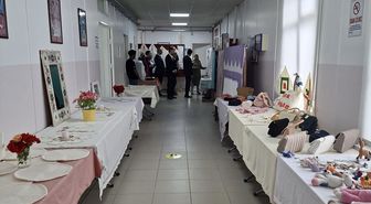Saraydüzü'nde Halk Eğitimi Merkezi kursiyerlerince yıl sonu sergisi açıldı