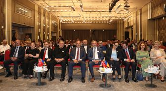 Trabzon'da 'Türkiye-Romanya Ticaret ve Enerji Zirvesi' düzenlendi