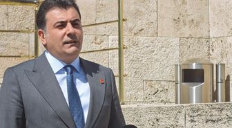 Zeynel Emre: CHP'nin 25 Temmuz 2026'ya kadar kurultay yapması varlık yokluk meselesidir