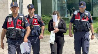 22 yaşındaki genç kız 47 bin adet uyuşturucu hapla yakalandı