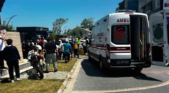 Akçakoca'da motosiklet ile otomobil çarpıştı 1 yaralı