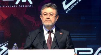 Bakan Yumaklı: 'Tarım ve Orman Sektöründe Yapay Zeka Destekli Dijital Dönüşüm Strateji Belgesi ve Eylem Planımızı hazırladık'