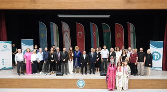 Balıkesir'de Uluslararası Türk Dünyası Öğrenci Sempozyumu gerçekleştirildi
