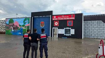 FETÖ'den aranan şahsı jandarma yakaladı