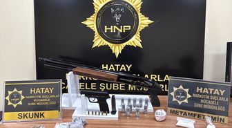 Hatay'da uyuşturucu operasyonunda yakalanan 2 şüpheli tutuklandı
