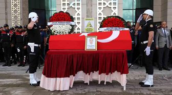 Kanser nedeniyle hayatını kaybeden polis memuru son yolculuğuna uğurlandı
