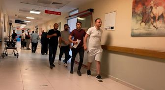 Kaza sonrası kaçan alkollü sürücü, otomobilinin düşen plakasından yakalandı
