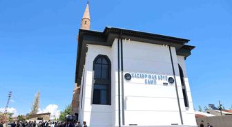 Kazanpınar cami düzenlenen törenle ibadete açıldı