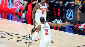 New York Knicks, San Antonio Spurs'ü yenerek NBA finallerine galibiyetle başladı
