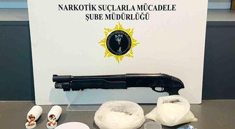 Samsun'da zehir tacirlerine gözaltı: 831 gram metamfetamin ele geçirildi