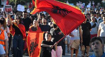 Arnavutluk'ta Trump Bağlantılı Turizm Projesi Protestoları Devam Ediyor