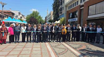 Edirne'de Hayat Boyu Öğrenme Haftası kutlandı: Kursiyerler 1 yıllık emeklerini görücüye çıkardı