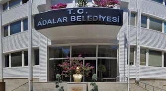 Adalar Belediyesi'ne mali şube baskını: 24 imar dosyasına el konuldu