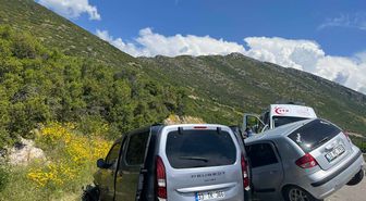 Isparta'da iki otomobilin çarpıştığı kazada 1 kişi öldü, 5 kişi yaralandı