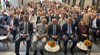 İzmir Amerikan Hastanesi törenle açıldı