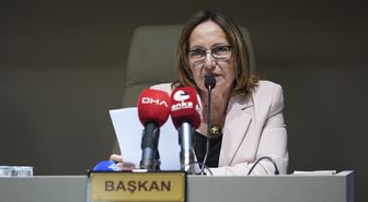 İzmir'de Güzelbahçe Belediye Başkan Vekili Ayşe Akın oldu