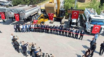 Karabük İl Özel İdaresi'ne 13 Yeni Araç ve İş Makinesi Hizmete Alındı