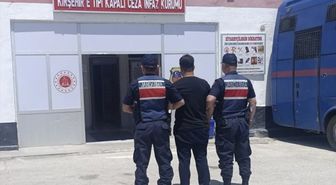 Kırşehir'de hakkında 8 yıl 4 ay hapis cezası bulunan firari yakalandı