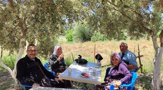 Salihli Huzurevi sakinleri doğayla buluştu
