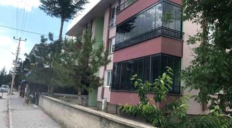 Yaşlı kadın evinde öldürüldü