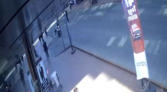 Zonguldak'ta 10 yaşındaki çocuğa motosikletin çarpma anı kamerada