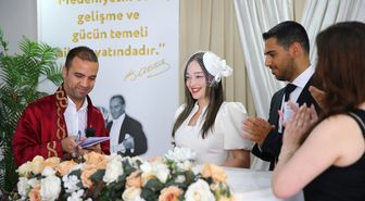 Adana ve Mersin'de nikah daireleri '06.06.2026'da evlenmek isteyenleri ağırladı