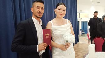 Afyonkarahisar'da nikah dairesinde '06.06.2026' yoğunluğu yaşandı