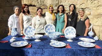 Antalya Side Müzesi'nde Selçuklu ve Osmanlı motifli çini sergisi açıldı