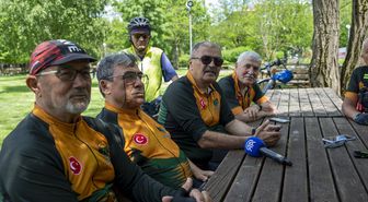 Bolu'da emekli bisiklet tutkunları pedallarını sağlıklı yaşam için çeviriyor