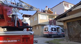Çorum'da güneş enerjisi sistemini tamir etmek için çatıya çıkan kişi hayatını kaybetti