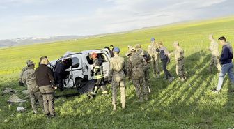 Hafif ticari araç takla attı: 1’i bebek 3 ölü, 4 yaralı