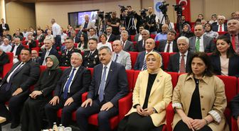 İçişleri Bakanı Çiftçi, Çorum'da fahri hemşehrilik berat töreninde konuştu Açıklaması