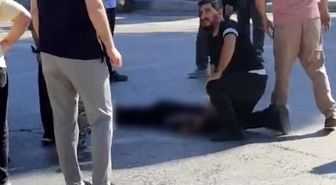 Işık ihlali yaptığı öne sürülen servis aracının çarptığı genç 5 gün sonra hayatını kaybetti