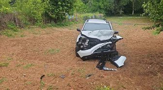 Karşı şeride geçen otomobille tır çarpıştı: 1 yaralı